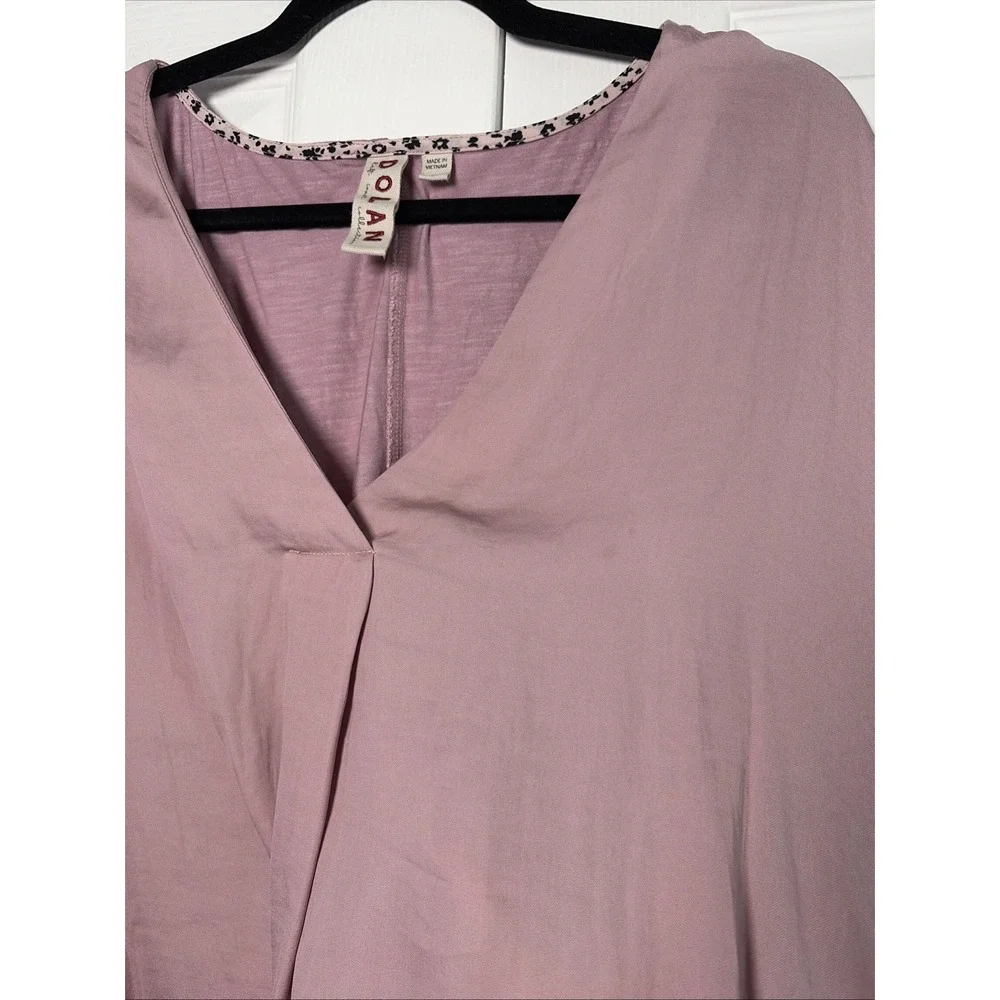 Dolan Left Coast Collection V-Neck Blouse Womens Size Medium Pink Slub Boho Chic